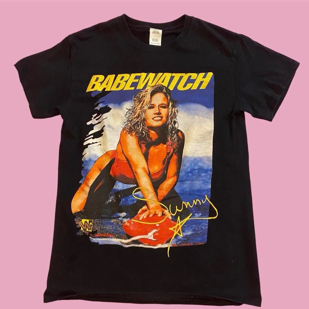 cute graphic tee